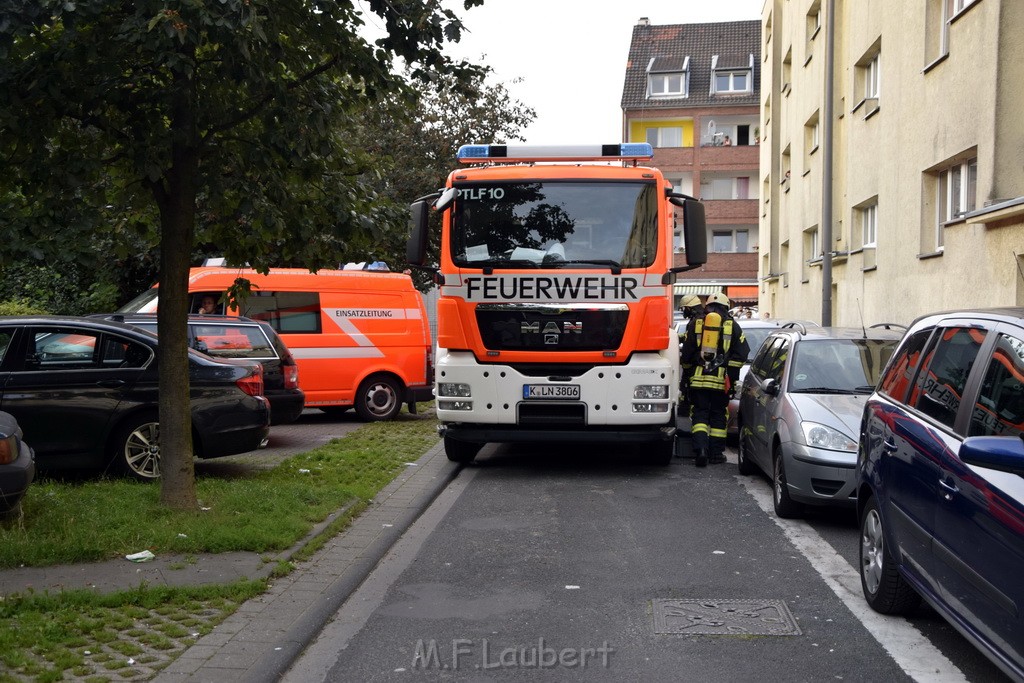 Feuer 1 Koeln Vingst Bambergerstr P02.JPG - Miklos Laubert